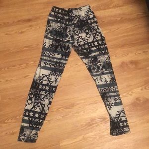 Patterned Leggings